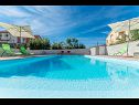 Appartements Mlađo - swimming pool: A1(4+2), A2(4+2), A3(2+2), A4(2+2) Privlaka - Riviera de Zadar  - piscine