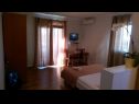 Appartements Summer Sun SA1(2+1), A2(2+2), A3(4+2), A4(4+2) Privlaka - Riviera de Zadar  - Studio appartement - SA1(2+1): séjour