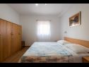 Appartements Armitage - family friendly: A1(4), A2(4+1), A3(2+1), A4(2+1), A5(2+1) Privlaka - Riviera de Zadar  - Appartement - A1(4): chambre &agrave; coucher