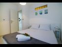 Appartements Secret Garden A2(2+2), A4(2+2) Razanac - Riviera de Zadar  - Appartement - A4(2+2): chambre &agrave; coucher