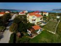 Appartements Secret Garden A2(2+2), A4(2+2) Razanac - Riviera de Zadar  - maison