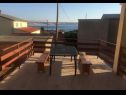 Appartements Sunny  - sea side terrace & parking: A1(4+1), A2(6+1) Starigrad-Paklenica - Riviera de Zadar  - Appartement - A2(6+1): terrasse