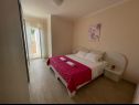 Appartements Ante - 200 m from beach: A2(4+2) Starigrad-Paklenica - Riviera de Zadar  - Appartement - A2(4+2): chambre &agrave; coucher