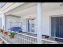 Appartements Dama - 10 m from beach: A1(6+1) Sukosan - Riviera de Zadar  - Appartement - A1(6+1): terrasse couverte