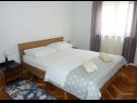 Appartements Bozica - 70m from the beach & parking: A1(4), A2-prvi kat(4+1), A3(4), A4-drugi kat(4+1) Vir - Riviera de Zadar  - Appartement - A2-prvi kat(4+1): chambre &agrave; coucher