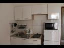 Appartements Snjeza - 80 m from beach: A1 Studio (4), A2 Apartman (2+2) Vir - Riviera de Zadar  - Appartement - A1 Studio (4): cuisine