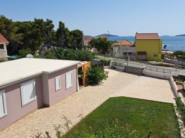 Maisons de vacances Jere: modern and near the sea: H(4+1) Brodarica - Riviera de Sibenik  - Croatie 