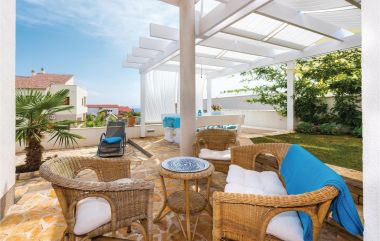 Appartements Big blue - terrace lounge: A1(4) Vodice - Riviera de Sibenik 