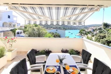 Appartements Garden - sea view: A1(4) Sevid - Riviera de Trogir 
