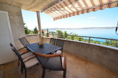 Appartements Ante - 200 m from beach: A2(4+2) Starigrad-Paklenica - Riviera de Zadar 