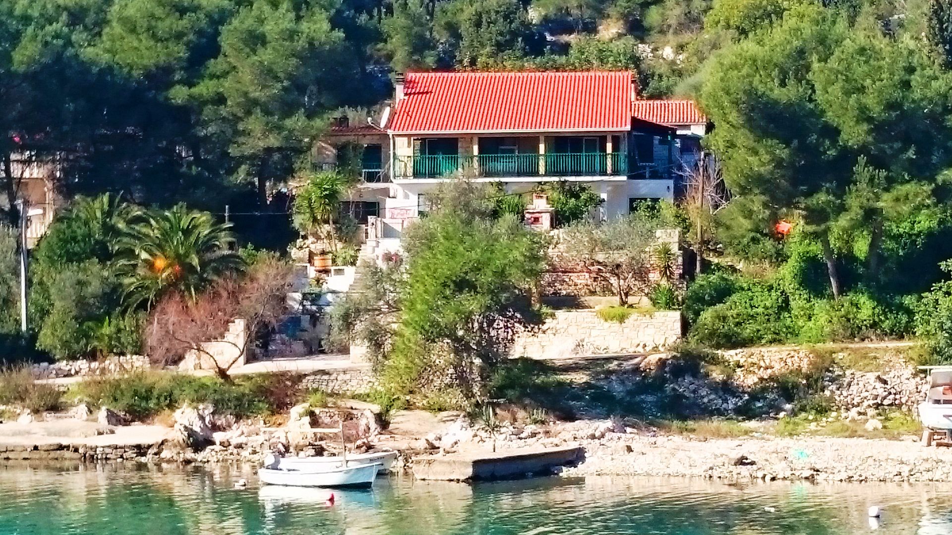 Appartements Primo - sea view: A1(2+1), A2(4), A3(4), A4(3+1) Baie Banje (Rogac) - Île de Solta  - Croatie 
