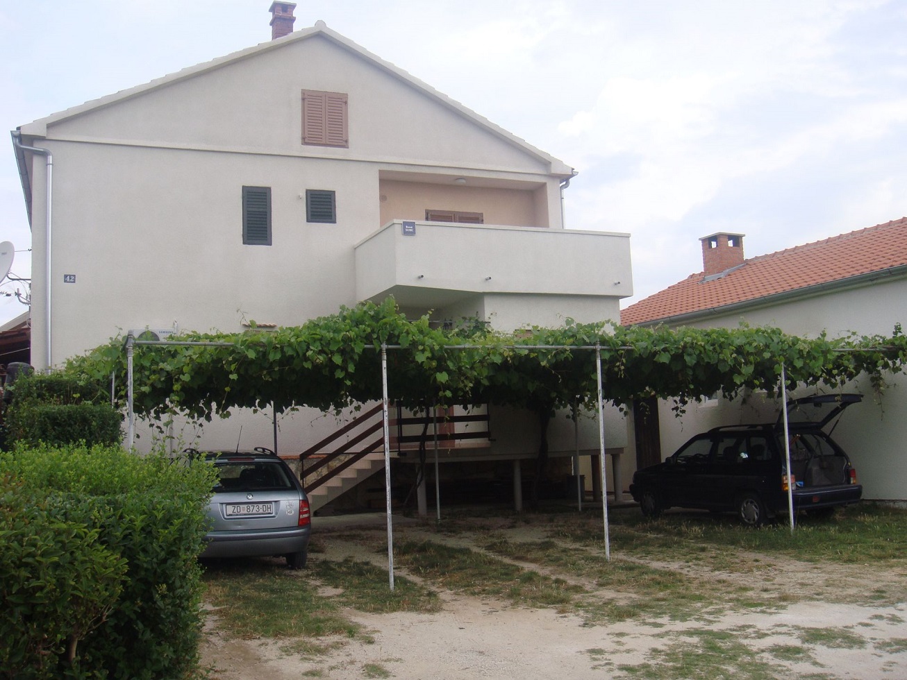 Appartements Slava - private parking: A1(6+1) Nin - Riviera de Zadar 