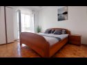 Appartements Korni - comfortable A1(8) Biograd - Riviera de Biograd  - Appartement - A1(8): chambre &agrave; coucher
