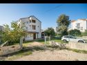 Appartements Tanja - 200m to the beach: A1(2+2), A2(2+2), A3(2+2), A4(2+2), SA5(2) Pakostane - Riviera de Biograd  - maison