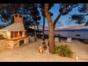 Maisons de vacances Periska - on the beach : H(4+1) Mirca - Île de Brac  - Croatie  - komin