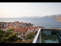 Appartements Dragan - with pool and seaview: A2(4), A3(5) Postira - Île de Brac  - Appartement - A3(5): terrasse