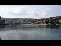 Maisons de vacances Dragan - 50m from sea: H(4) Splitska - Île de Brac  - Croatie  - plage