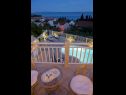 Maisons de vacances Jure - with pool: H(8+4) Sumartin - Île de Brac  - Croatie  - H(8+4): terrasse