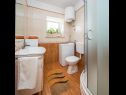 Maisons de vacances Gita - peacefull and comfortable H(4) Sutivan - Île de Brac  - Croatie  - H(4): salle de bain W-C