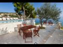 Maisons de vacances Sea front - with pool: H(15+2) Okrug Gornji - Île de Ciovo  - Croatie  - terrasse