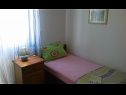 Maisons de vacances Filip - comfortable: H(6+2) Okrug Gornji - Île de Ciovo  - Croatie  - H(6+2): chambre &agrave; coucher