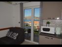 Appartements Mara - 70m from the sea A2(4+1), A3(4+1), A4(2+1), A1(2+1) Okrug Gornji - Île de Ciovo  - Appartement - A3(4+1): séjour