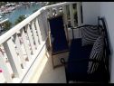 Appartements Antonia - 5 m from sea : A4 (2+2), A5 (2+2) Okrug Gornji - Île de Ciovo  - Appartement - A4 (2+2): terrasse