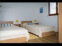 Appartements Brane - 100m from the beach: A1 Ana (4+1), A2 Damira (4+1) Okrug Gornji - Île de Ciovo  - Appartement - A2 Damira (4+1): chambre &agrave; coucher