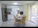 Appartements Vis B1(4+2) - selce Selce - Riviera de Crikvenica  - Appartement - B1(4+2) - selce: cuisine salle à manger