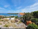 Maisons de vacances Holiday Home near lighthouse H(4+2) Veli Rat - Île de Dugi otok  - Croatie  - H(4+2): détail (maison et environs)