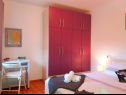 Appartements Neno - 50 m from center: A1 Ana(2+1) Jelsa - Île de Hvar  - Appartement - A1 Ana(2+1): chambre &agrave; coucher