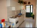 Appartements Smi - large terrace: A(4+1) Sucuraj - Île de Hvar  - Appartement - A(4+1): cuisine salle à manger