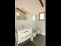 Maisons de vacances Villa Lorena - private pool: H(8) Barban - Istrie  - Croatie  - H(8): salle de bain W-C