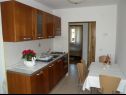 Appartements Zdravko: A1(2+2), A2(2+2) Fazana - Istrie  - Appartement - A1(2+2): cuisine salle à manger
