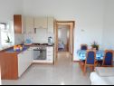 Appartements Zdravko: A1(2+2), A2(2+2) Fazana - Istrie  - Appartement - A2(2+2): cuisine salle à manger