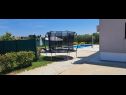 Maisons de vacances Berto - with pool: H(4+2) Pomer - Istrie  - Croatie  - aire de jeux enfants