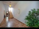 Appartements Ariana - central & comfy: A1(4) Porec - Istrie  - escalier