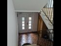 Appartements Ena - with free private parking: A1 Anthea (2+2), A2 Floki (2+2) Rovinj - Istrie  - escalier