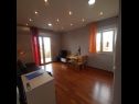Appartements Ena - with free private parking: A1 Anthea (2+2), A2 Floki (2+2) Rovinj - Istrie  - Appartement - A2 Floki (2+2): séjour