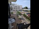 Appartements Eli - 50m from the sea: A3(4) Umag - Istrie  - Appartement - A3(4): terrasse