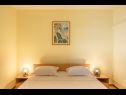 Maisons de vacances Momento - peaceful resort : H(10) Blato - Île de Korcula  - Croatie  - H(10): chambre &agrave; coucher