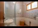 Maisons de vacances Momento - peaceful resort : H(10) Blato - Île de Korcula  - Croatie  - H(10): salle de bain W-C