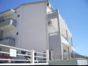Appartements Josip II - 150 m from beach with free parking: SA4(2+1), SA5(3), A6(4) Baska Voda - Riviera de Makarska  - maison