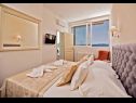Appartements Draga - 10 m from sea: A1(4+2), A2(2+2) Brela - Riviera de Makarska  - Appartement - A1(4+2): chambre &agrave; coucher