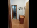 Appartements Mare - 150 m from beach SA1(2), A2(4+1), A3(4+2) Brela - Riviera de Makarska  - Appartement - A3(4+2): couloir