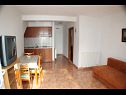 Appartements Sea View - cosy & comfortable: A2 Zaborke(4), A4 Somina(2+2) Brist - Riviera de Makarska  - Appartement - A4 Somina(2+2): cuisine salle à manger