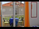 Appartements Ivi - big parking and courtyard SA2(3), SA4(2+1), SA3(2+1), SA5(2+1), SA6(2+1) Makarska - Riviera de Makarska  - Studio appartement - SA2(3): terrasse