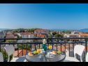 Appartements Josi - great view: A1(4+2) Makarska - Riviera de Makarska  - maison