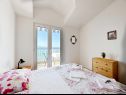 Appartements Tomo - 10 m from beach: A1(2+2), SA2(2) Zaostrog - Riviera de Makarska  - Appartement - A1(2+2): chambre &agrave; coucher