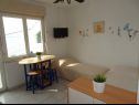 Appartements Mari - 40 m from sea: A1(4), A2(2+2), SA3(2) Krilo Jesenice - Riviera de Omis  - Appartement - A2(2+2): salle &agrave; manger
